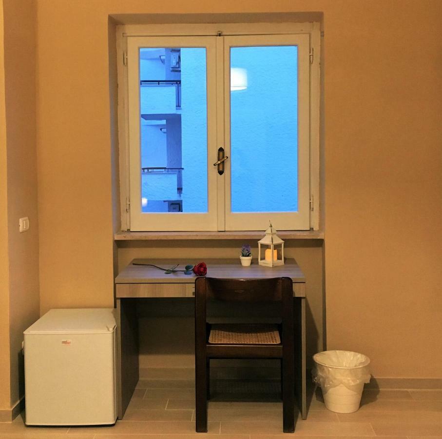 B&B Rossini Βιέστε Εξωτερικό φωτογραφία